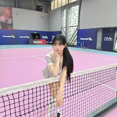 黄俊巧